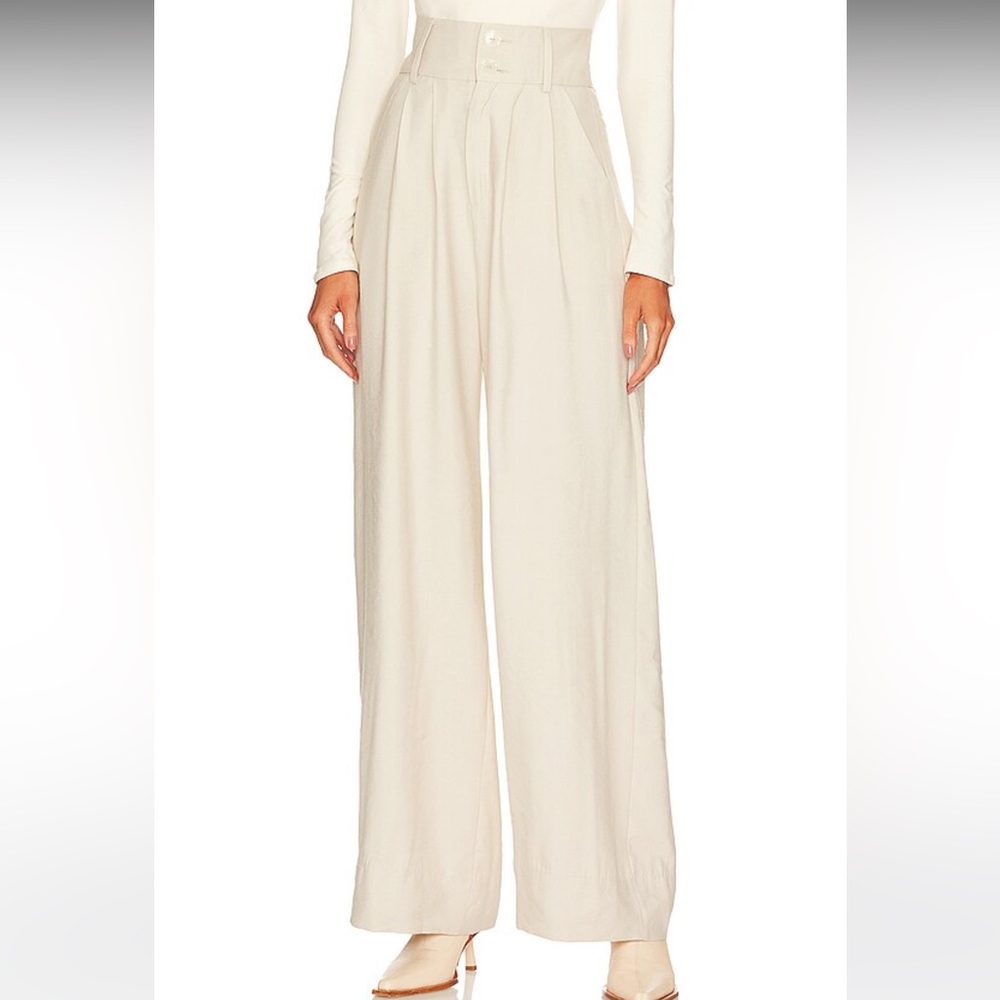 Nonchalant high waisted page pant, size medium, color oat